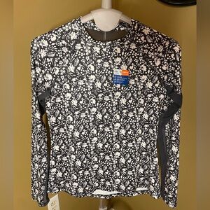 The American Outdoorsman Women’s Longsleeve Tee